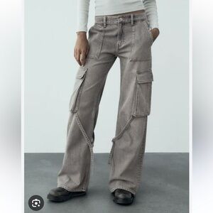 Zara Mid Rise Gray Cargo Jeans Pants with Pockets